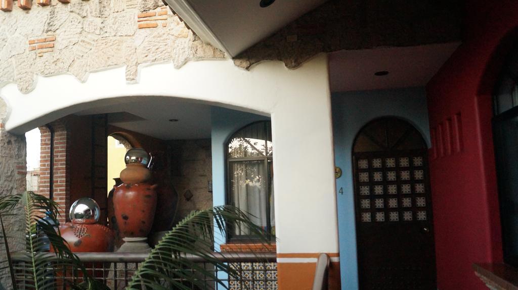 Casa De Las Flores Bed & Breakfast Tlaquepaque Bagian luar foto