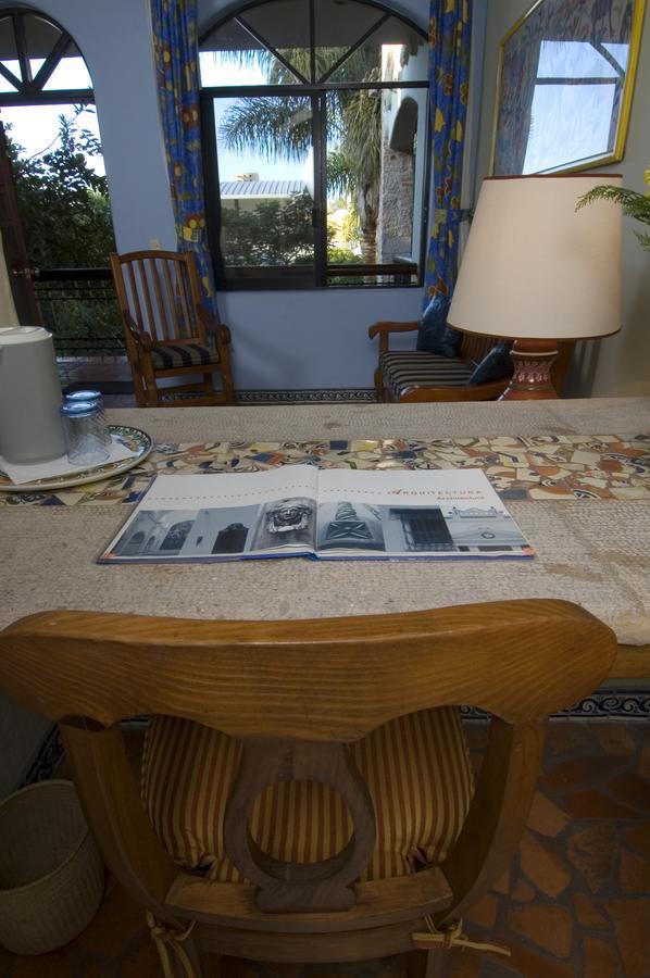 Casa De Las Flores Bed & Breakfast Tlaquepaque Bagian luar foto
