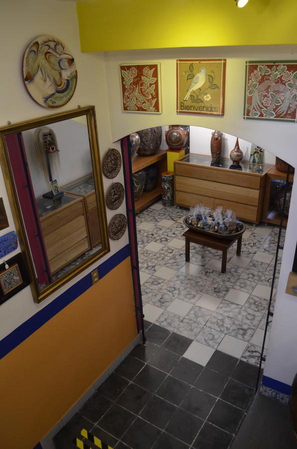 Casa De Las Flores Bed & Breakfast Tlaquepaque Bagian luar foto